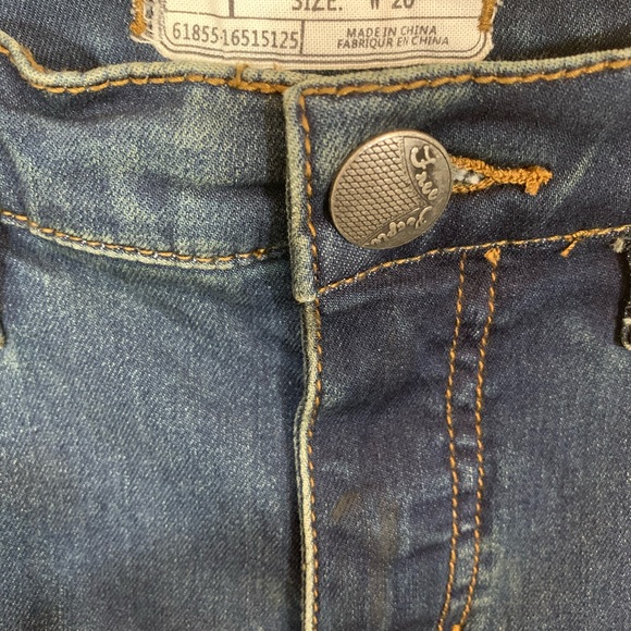 Free People 26” Waist Straight Leg Cut Jeans - Picture 3 of 3